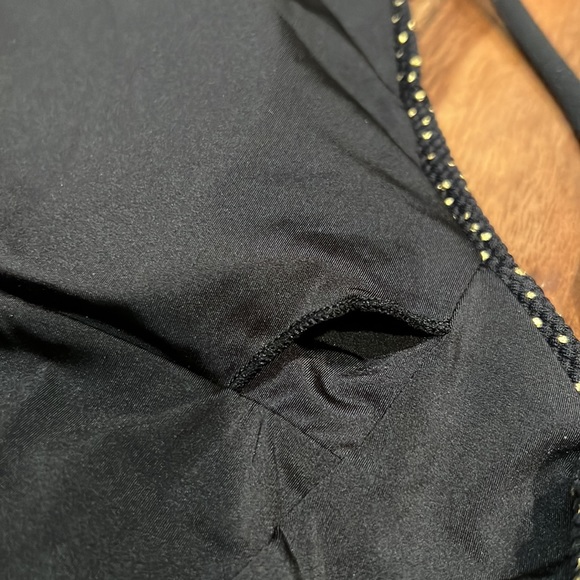 Onia Ginny One Piece - Picture 14 of 15